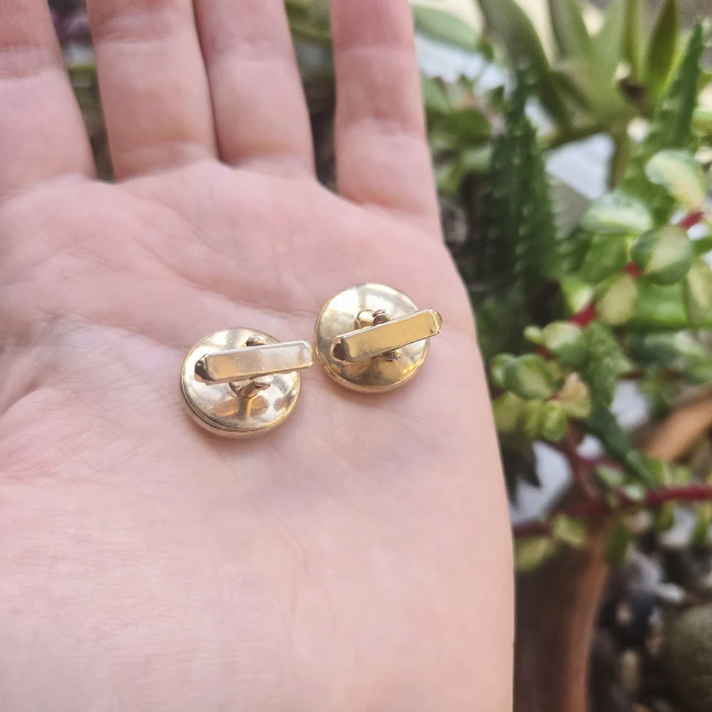 Vintage Gold & Red Classic Cuff Links